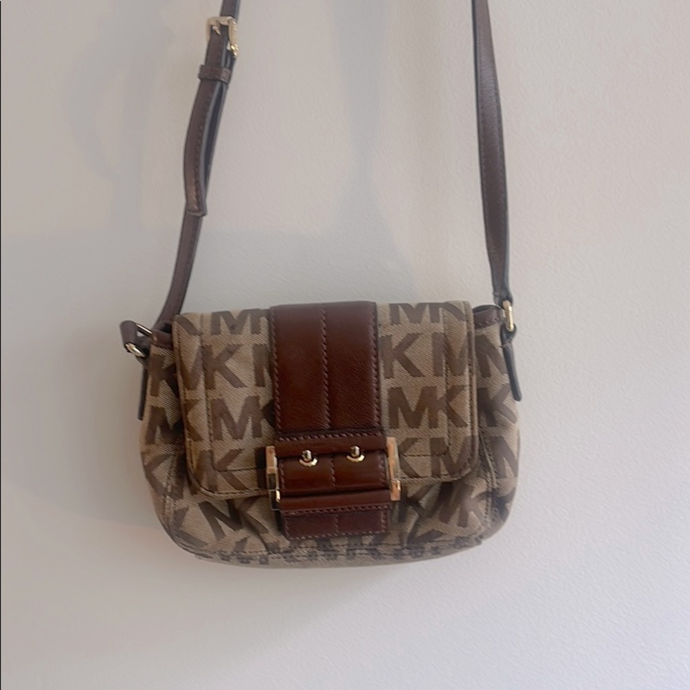 Michael Kors Crossbody Handbag